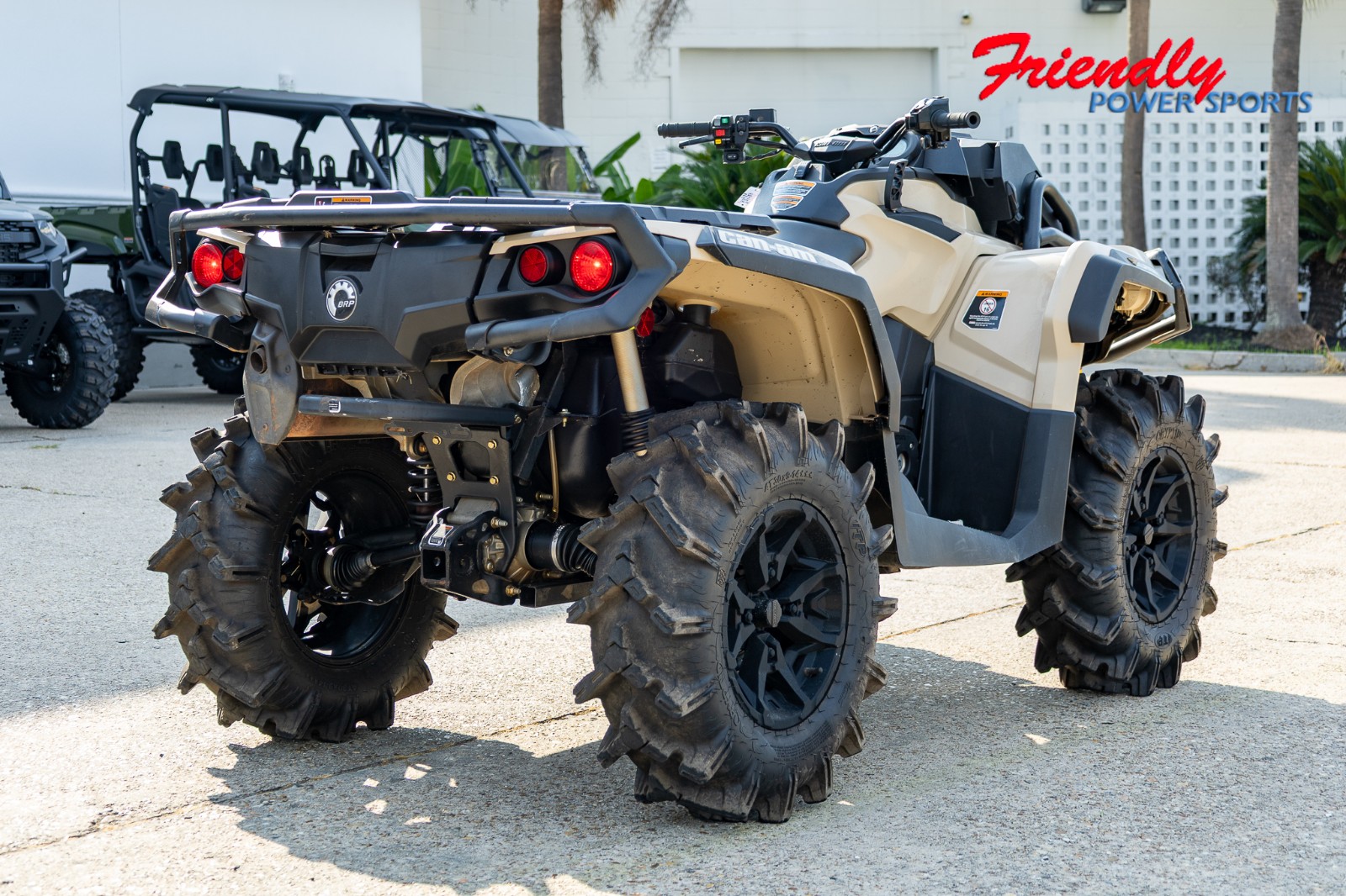 2022 CAN-AM OUTL XMR 1000R TN
