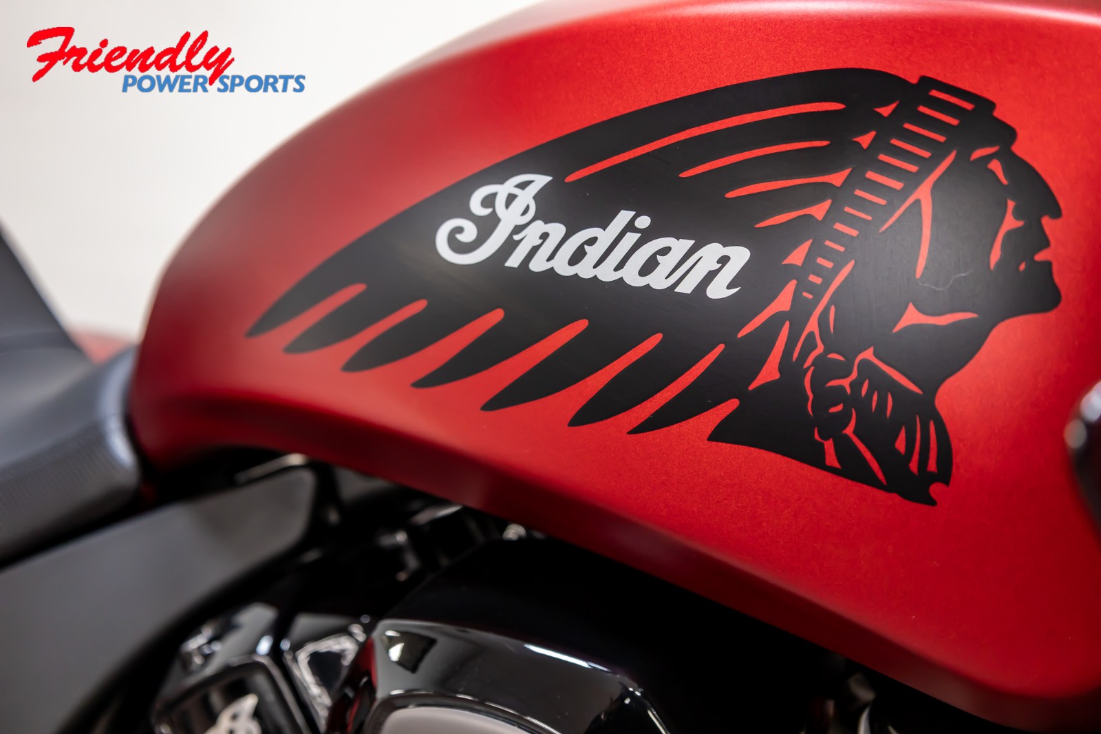 2024 INDIAN CHALLENGER DARK HORSE, SUNSET RED SMK, 49ST Dark Horse®