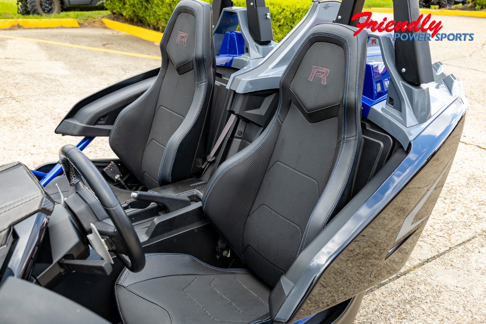 2021 SLINGSHOT SLINGSHOT R AUTODRIVE, 49ST, STEALTH BLUE