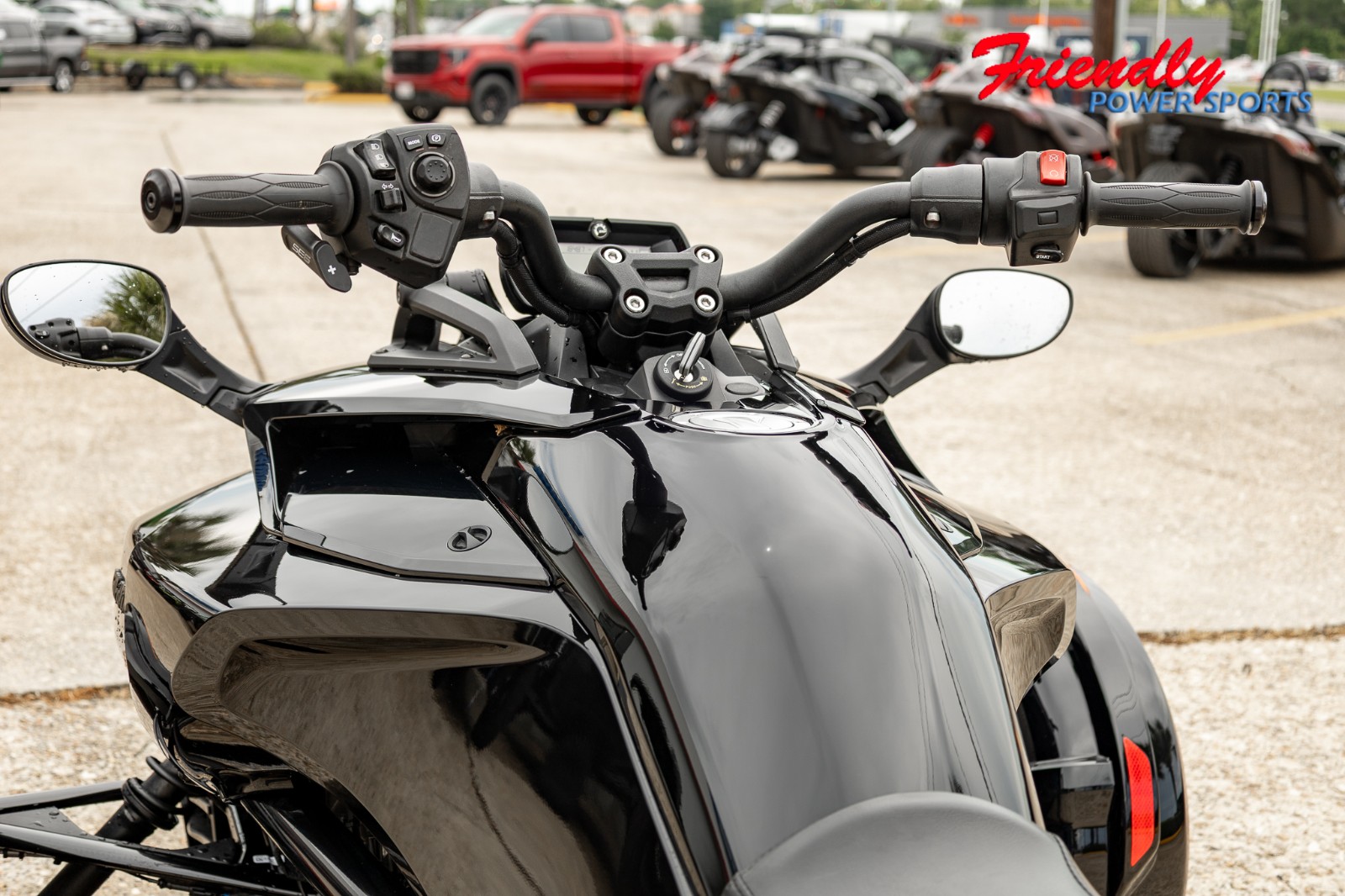 2023 CAN-AM SPYDER F3 1330 SE6 BK