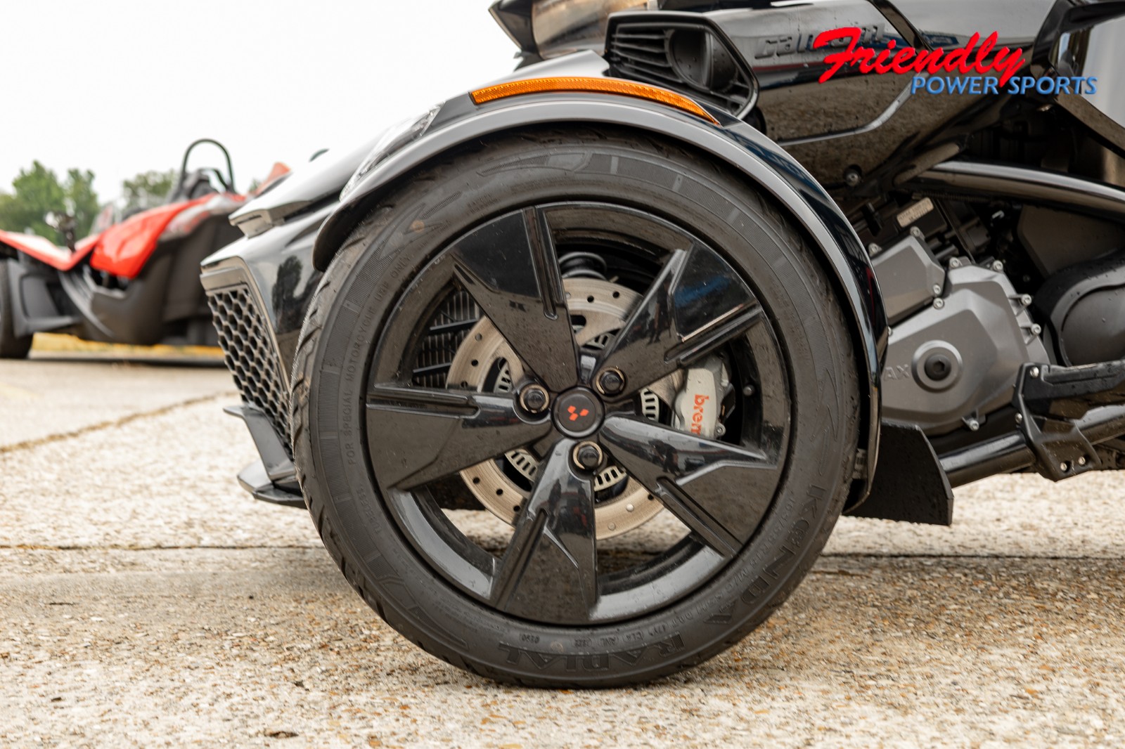 2023 CAN-AM SPYDER F3 1330 SE6 BK