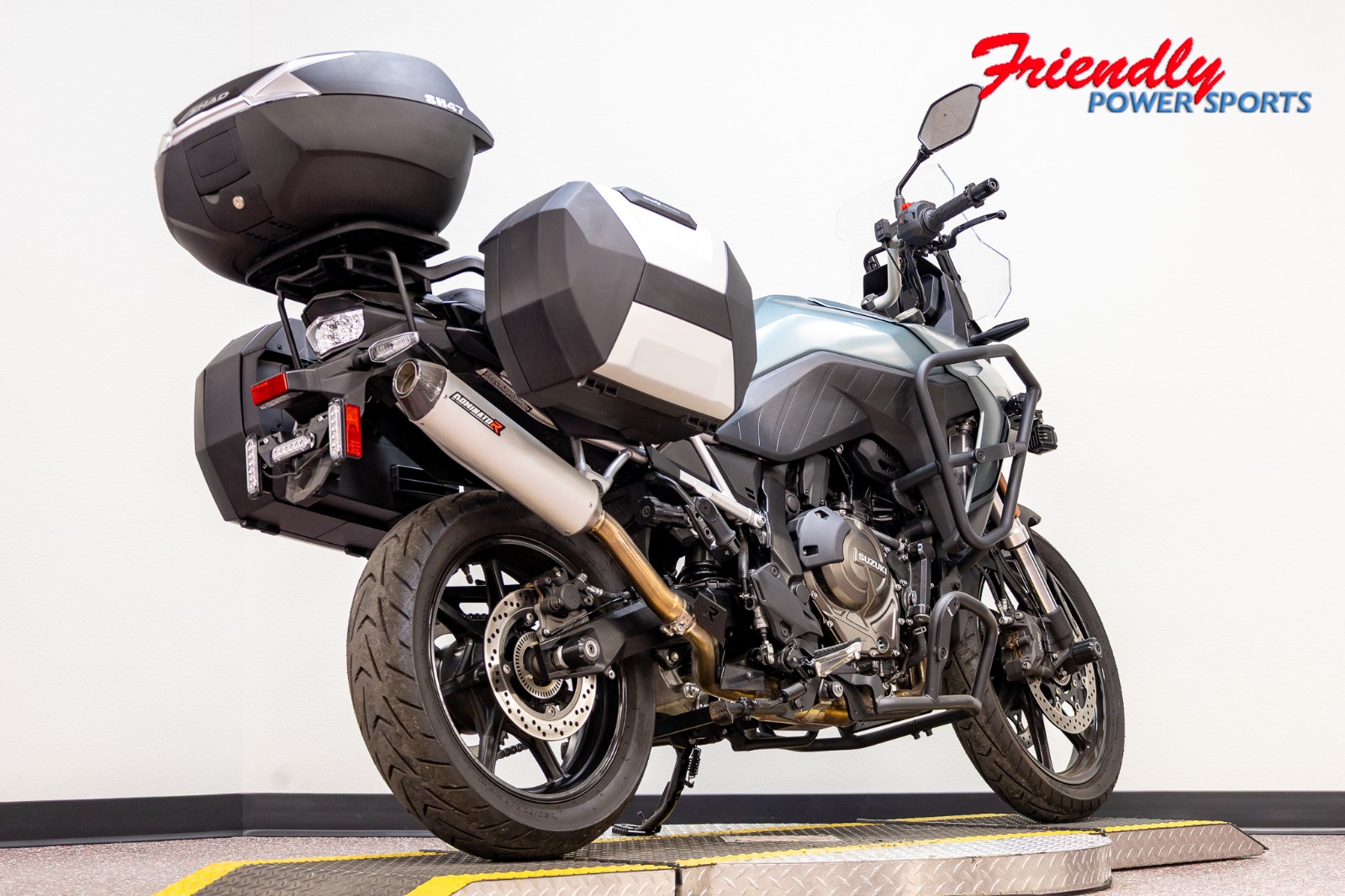 2024 SUZUKI V-STROM 800