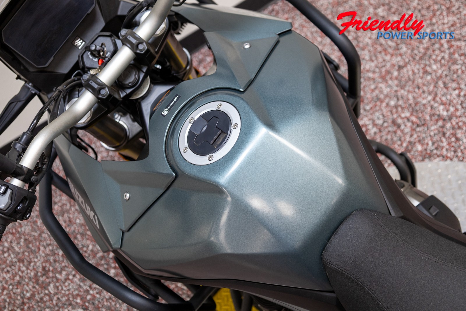 2024 SUZUKI V-STROM 800