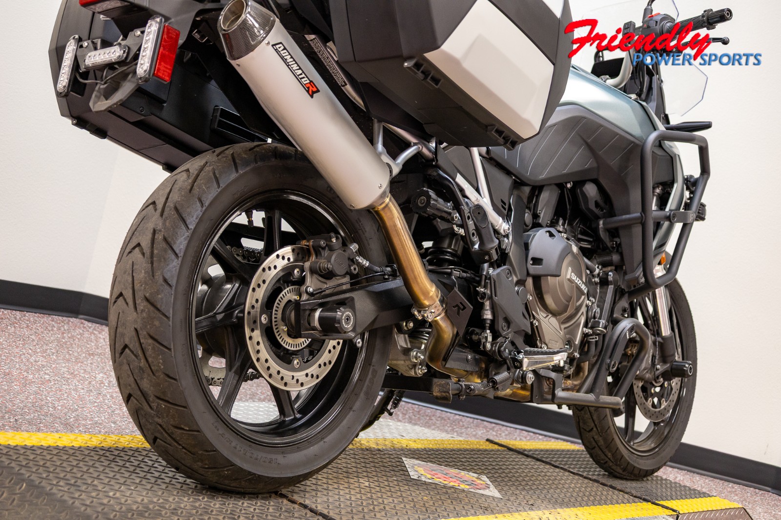 2024 SUZUKI V-STROM 800