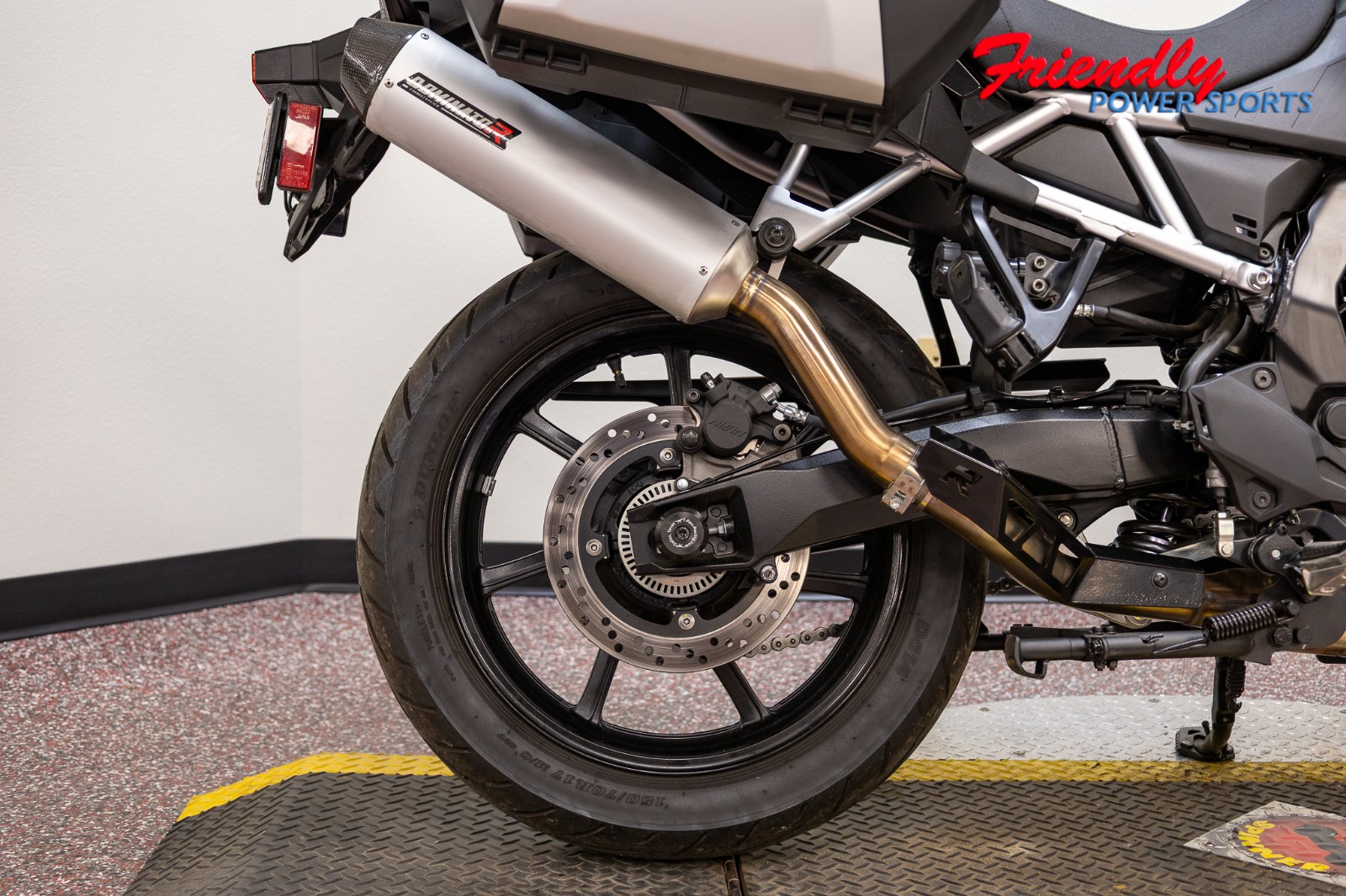 2024 SUZUKI V-STROM 800