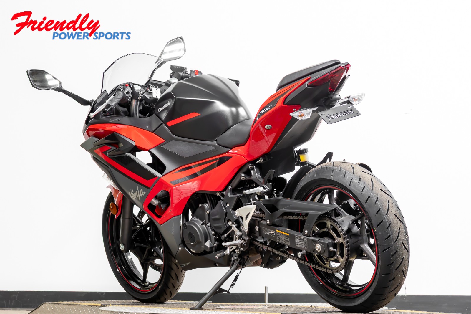 2025 KAWASAKI Ninja® 500 ABS