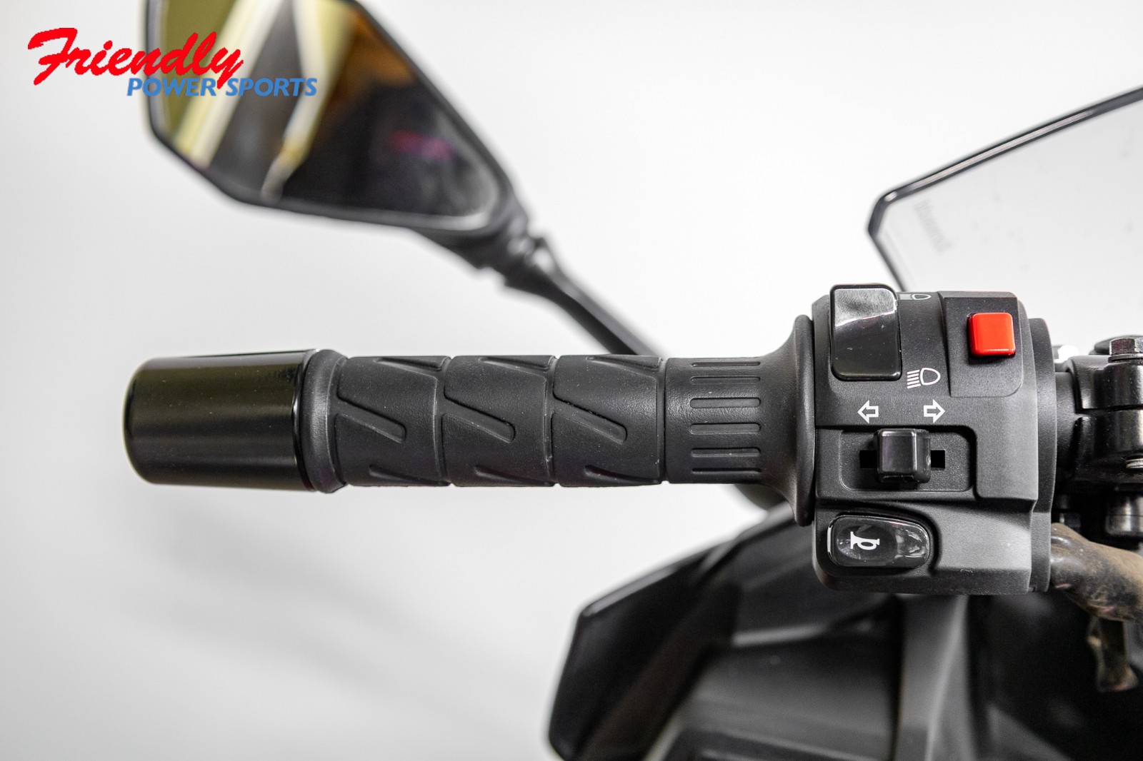 2025 KAWASAKI Ninja® 500 ABS