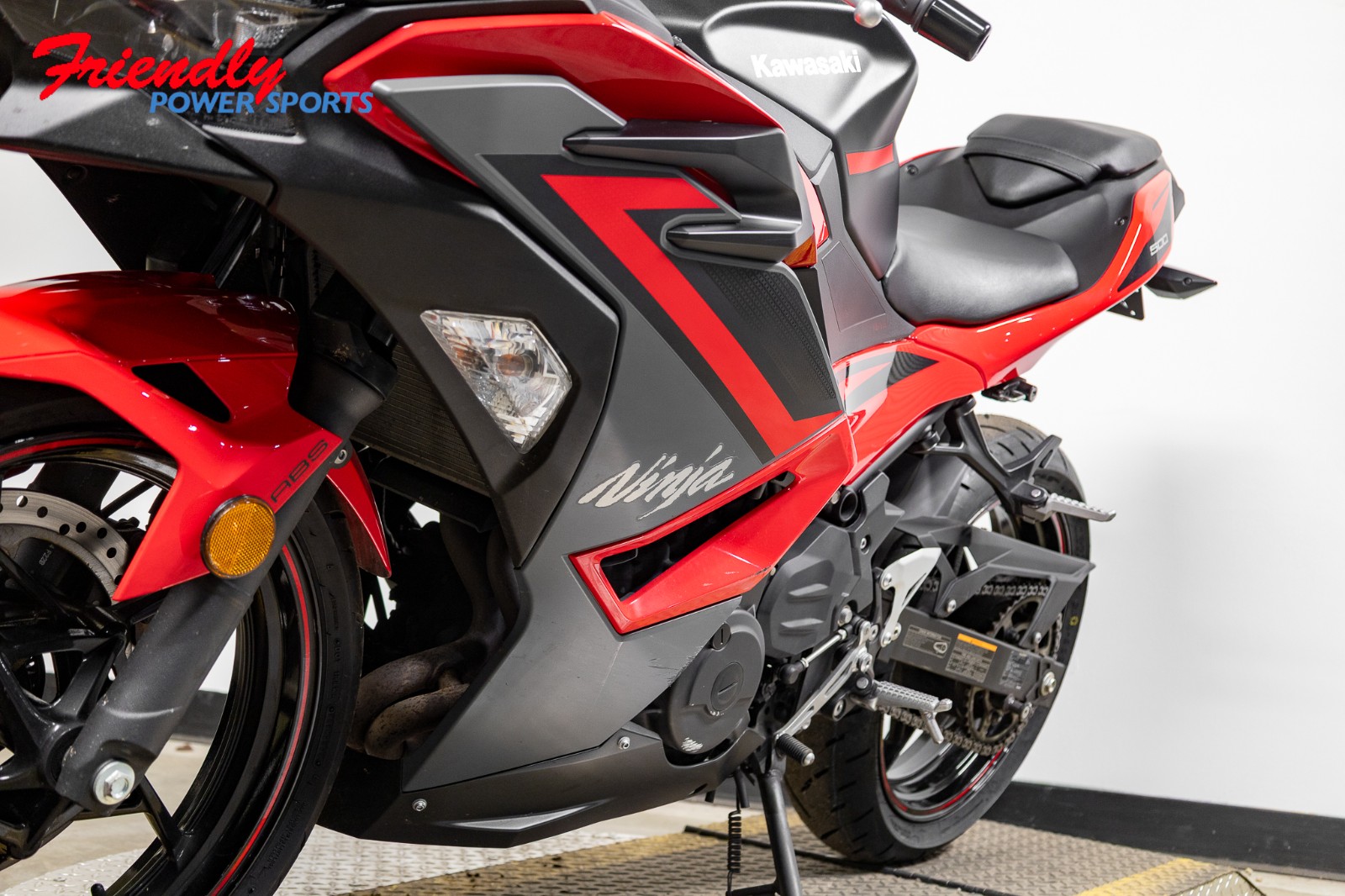 2025 KAWASAKI Ninja® 500 ABS