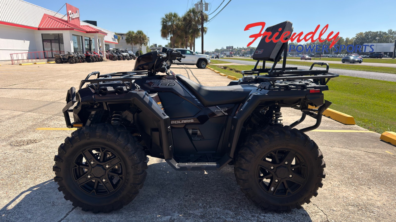 2025 POLARIS SPORTSMAN 850 TRAIL - CRIMSON METALLIC