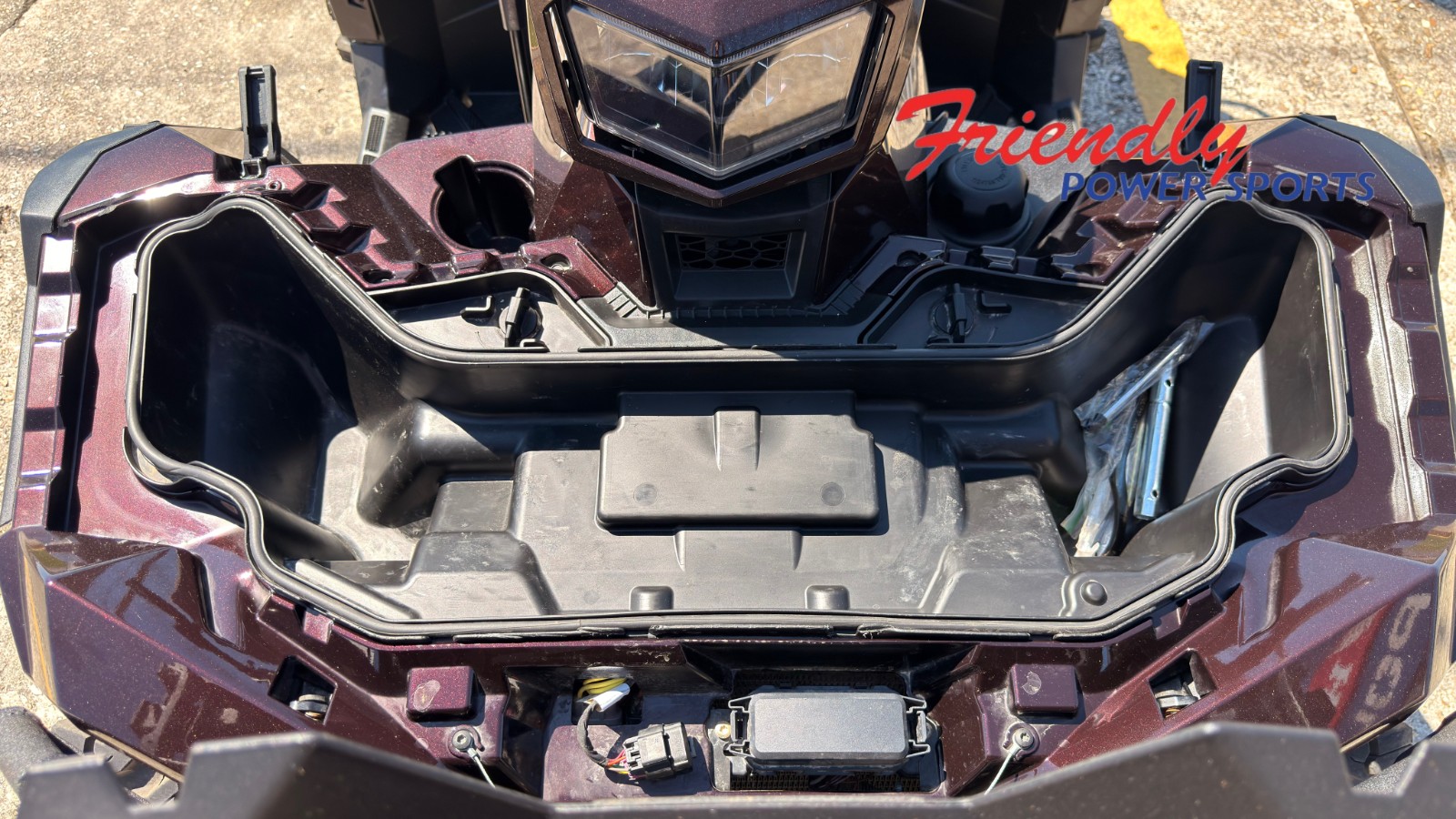 2025 POLARIS SPORTSMAN 850 TRAIL - CRIMSON METALLIC