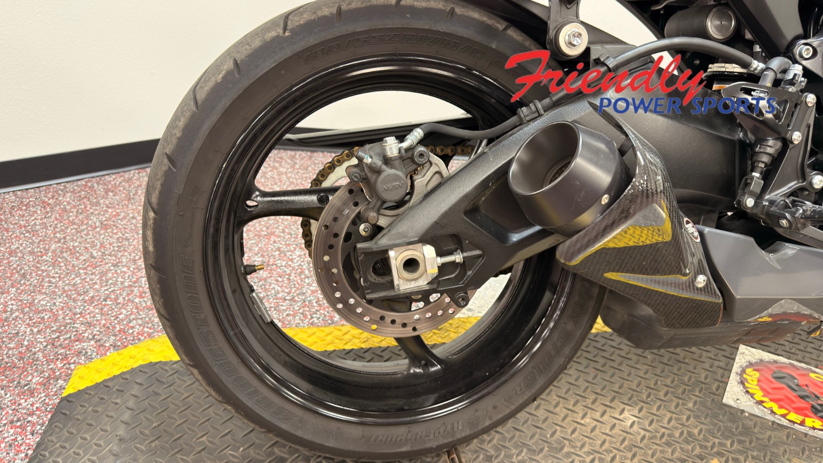 2025 SUZUKI GSX-R750