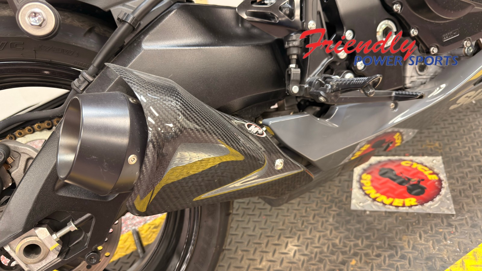 2025 SUZUKI GSX-R750