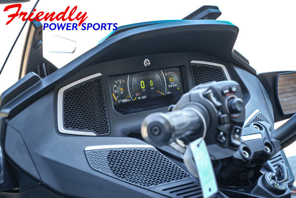 2020 CAN-AM SPYDER RT-LIMITED SE6