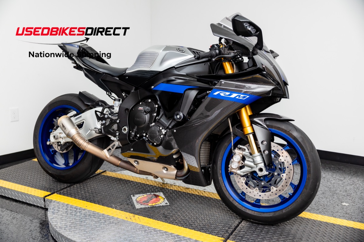 2022 YAMAHA YZF-R1M