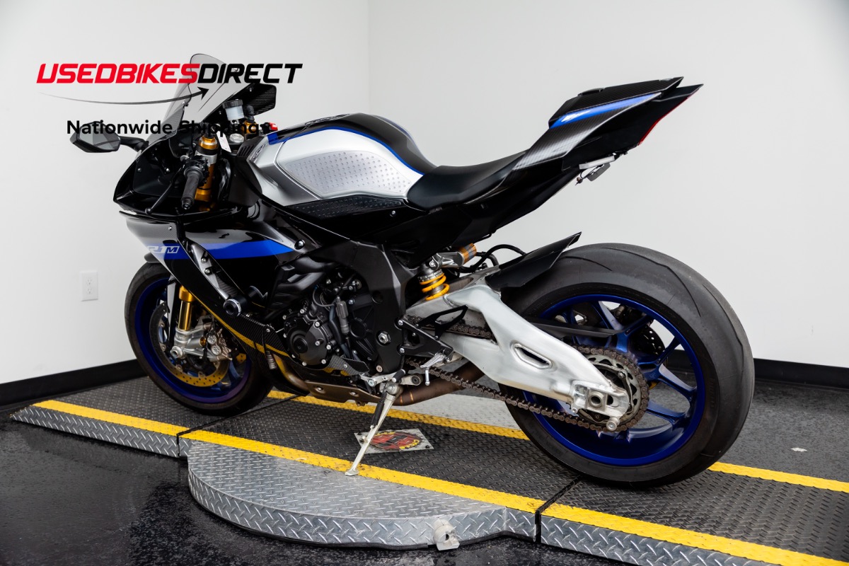 2022 YAMAHA YZF-R1M