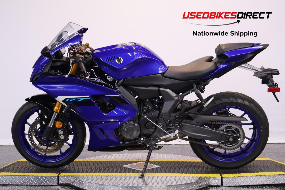 2025 YAMAHA YZF R7