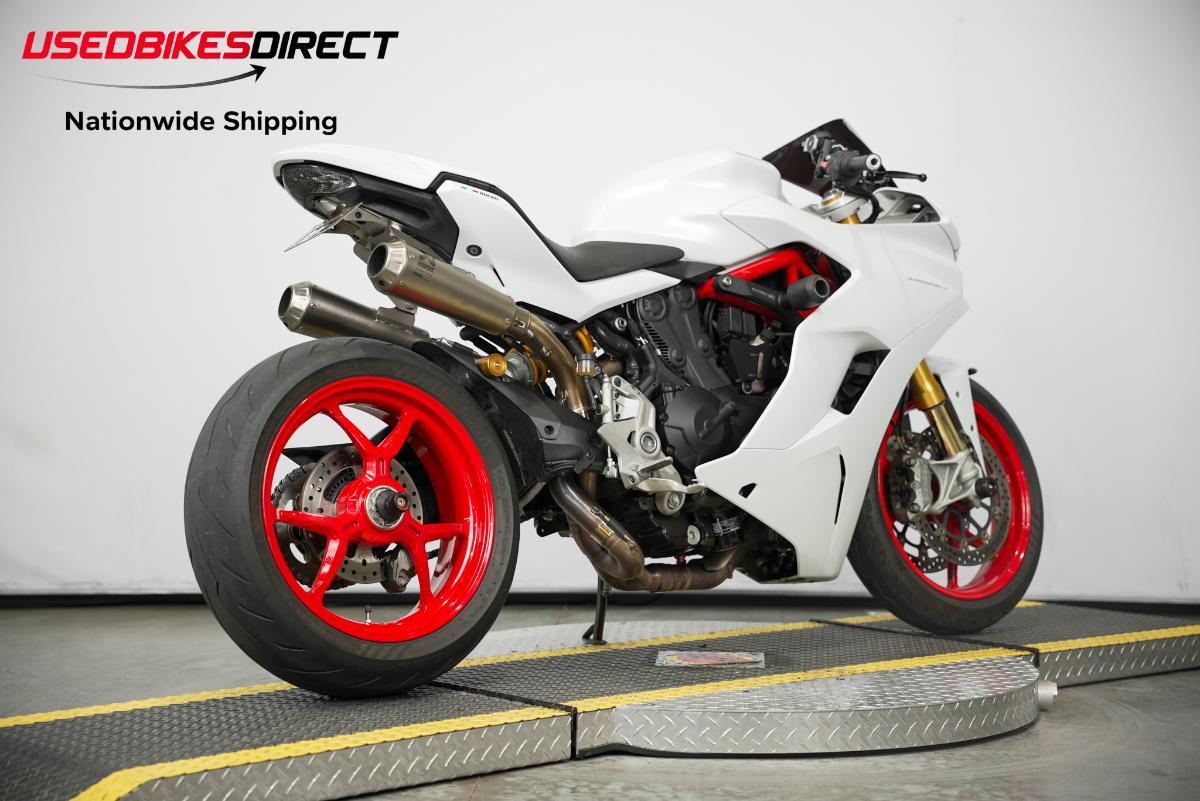2018 DUCATI SUPER SPORT S