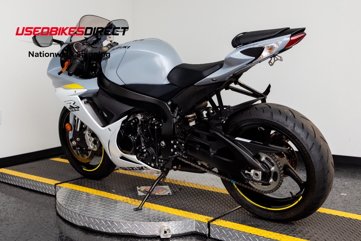 2022 SUZUKI GSX-R600M2