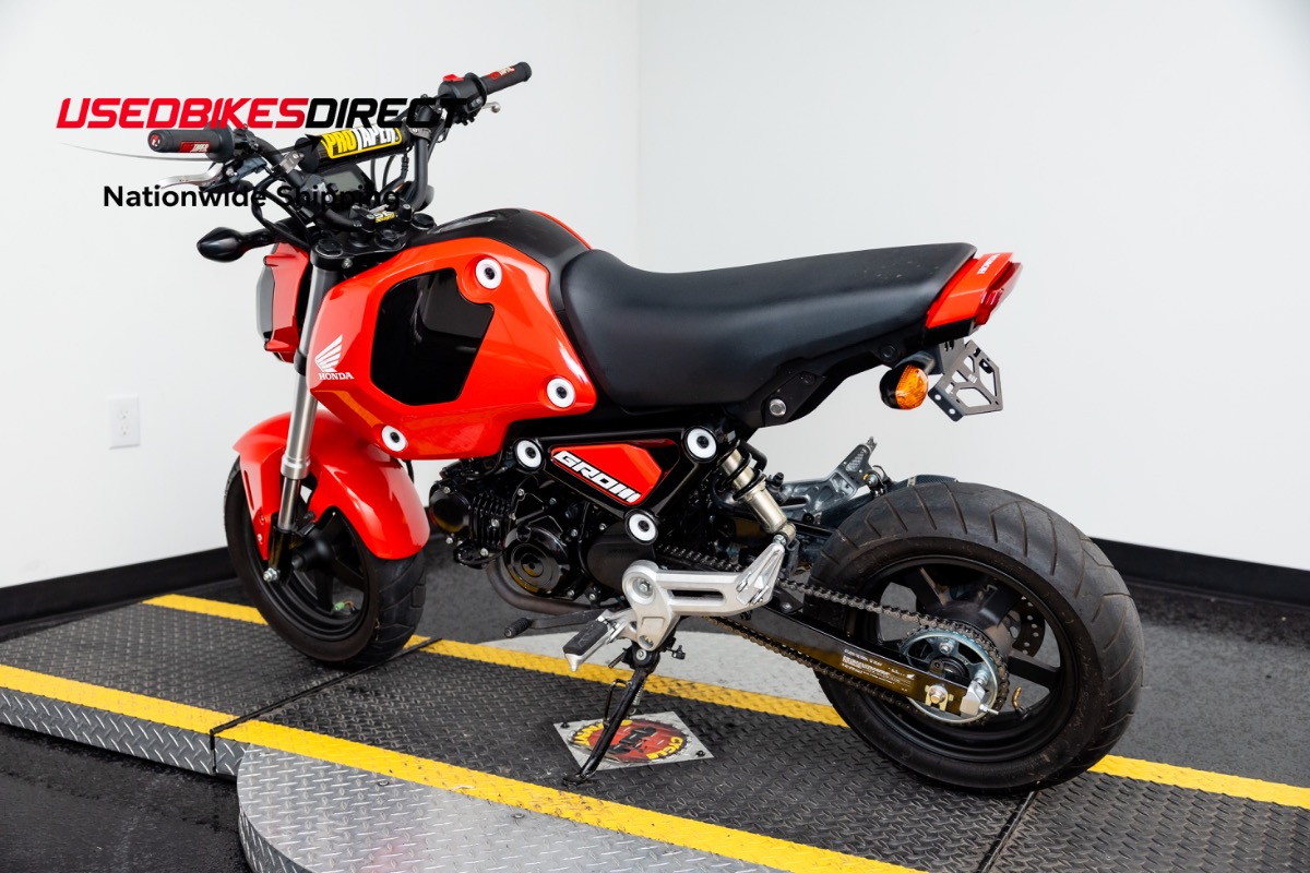 2023 HONDA GROM
