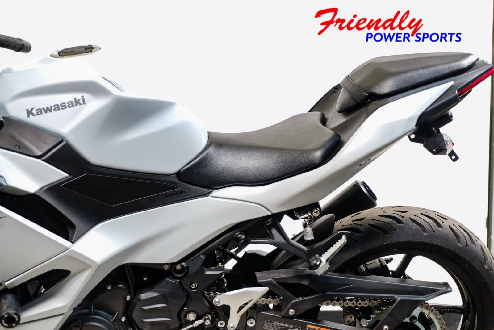 2025 KAWASAKI NINJA 500