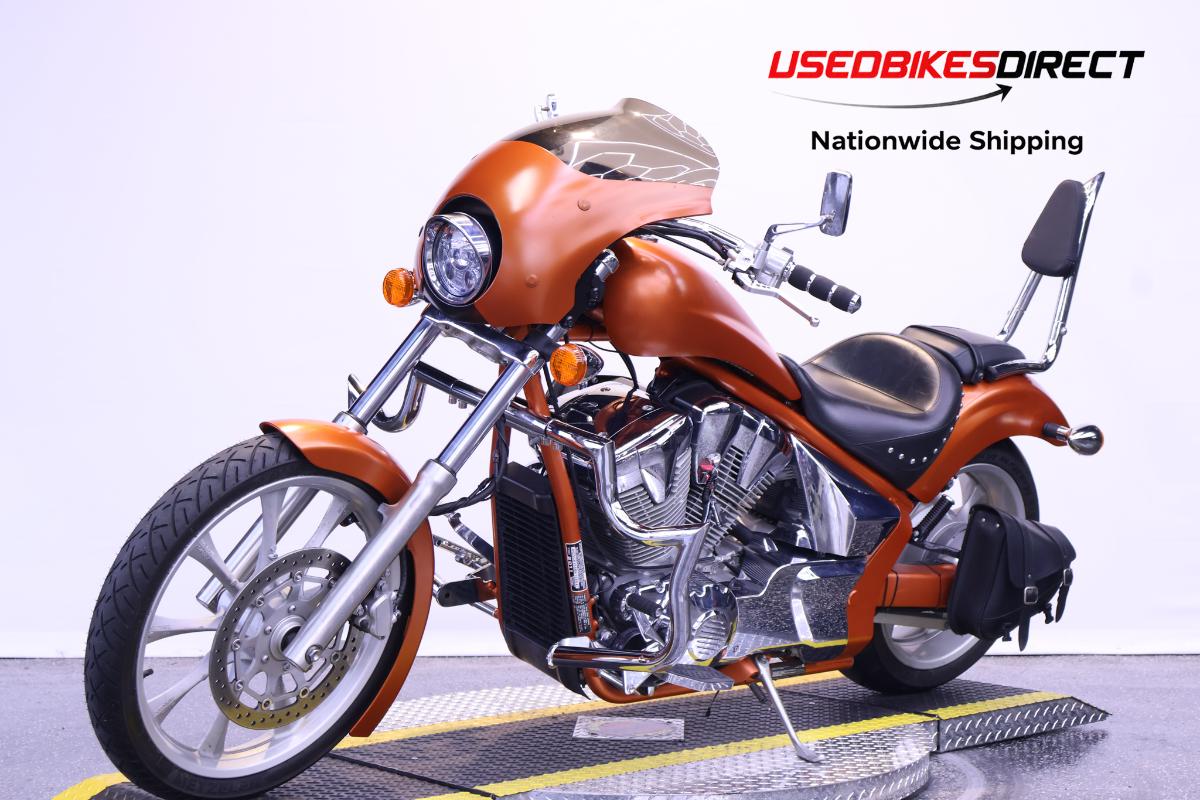 2011 HONDA FURY