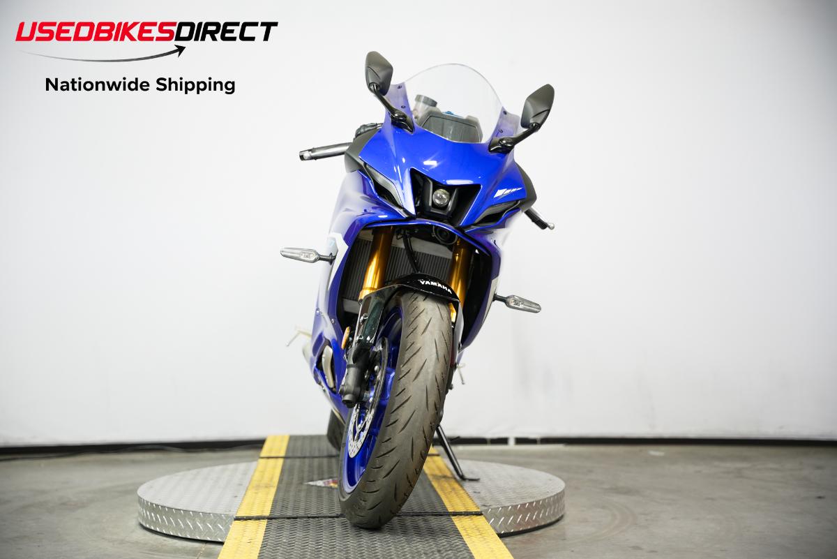 2025 YAMAHA YZF R7