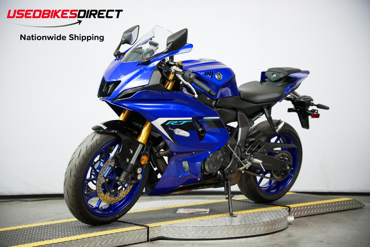 2025 YAMAHA YZF R7