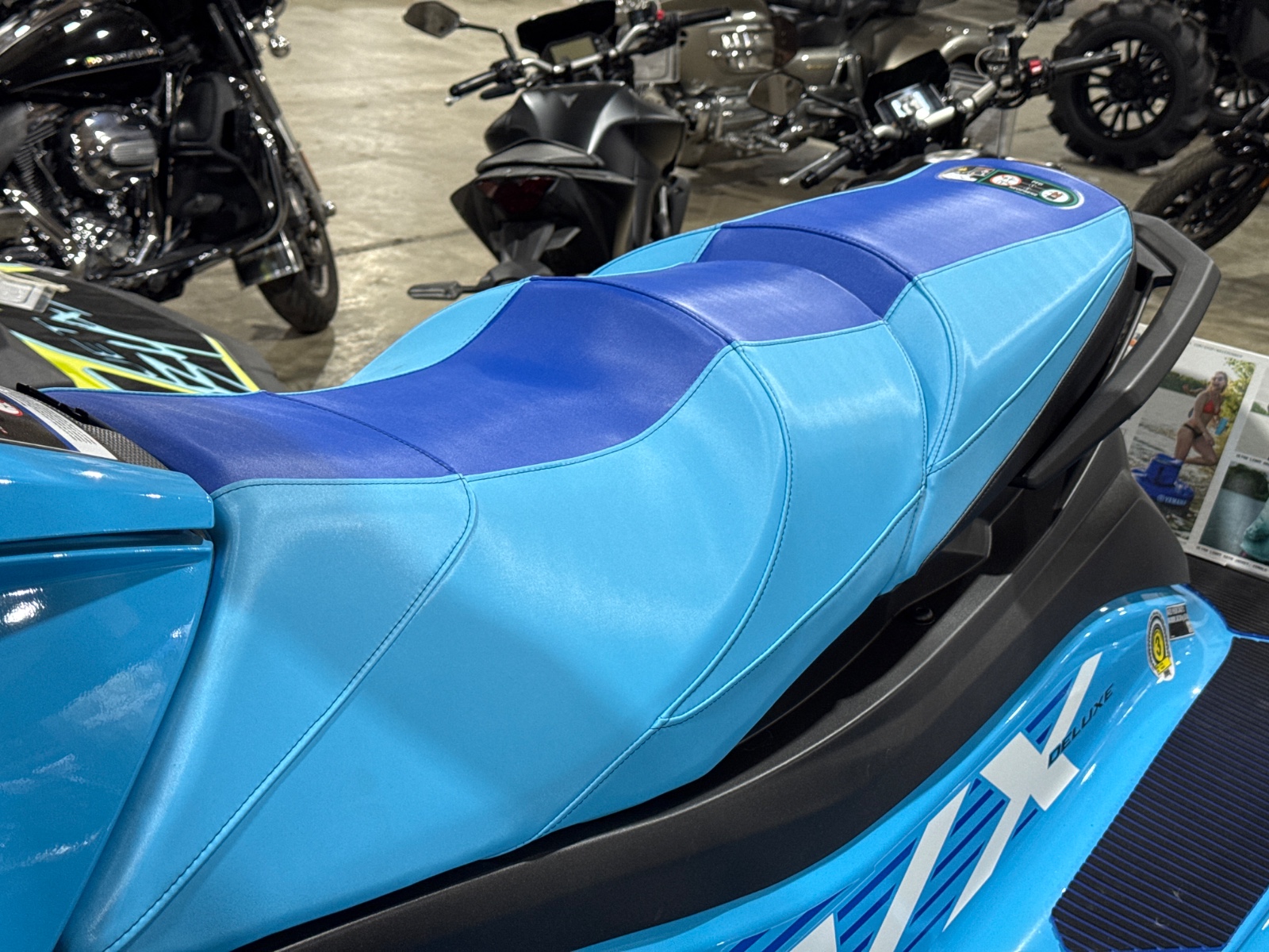 2025 YAMAHA VX DELUXE-CYAN/AZURE BLUE