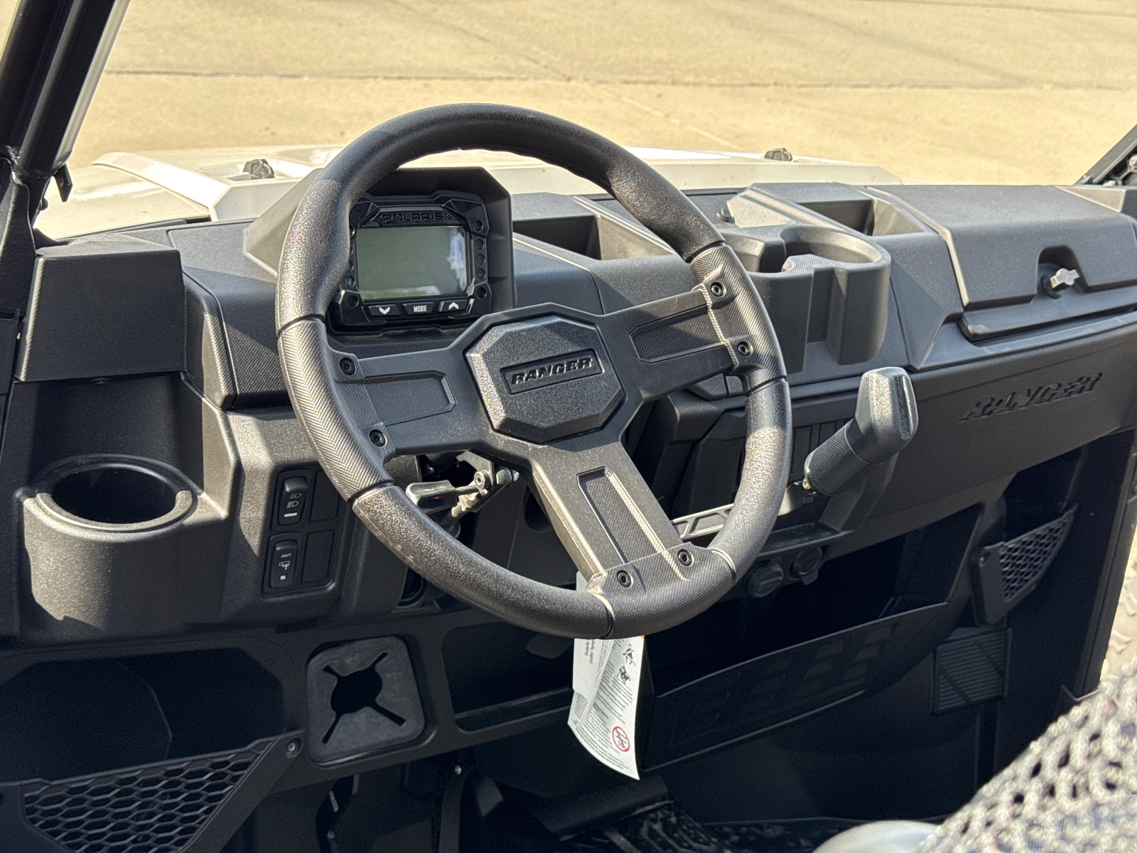 2026 POLARIS RANGER CREW 1000 PREMIUM MIRAGE BEIGE Premium