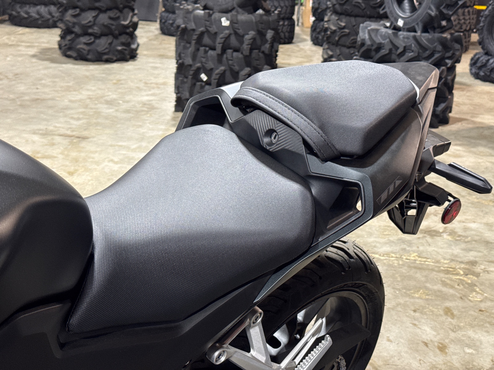 2025 HONDA CB500F ABS