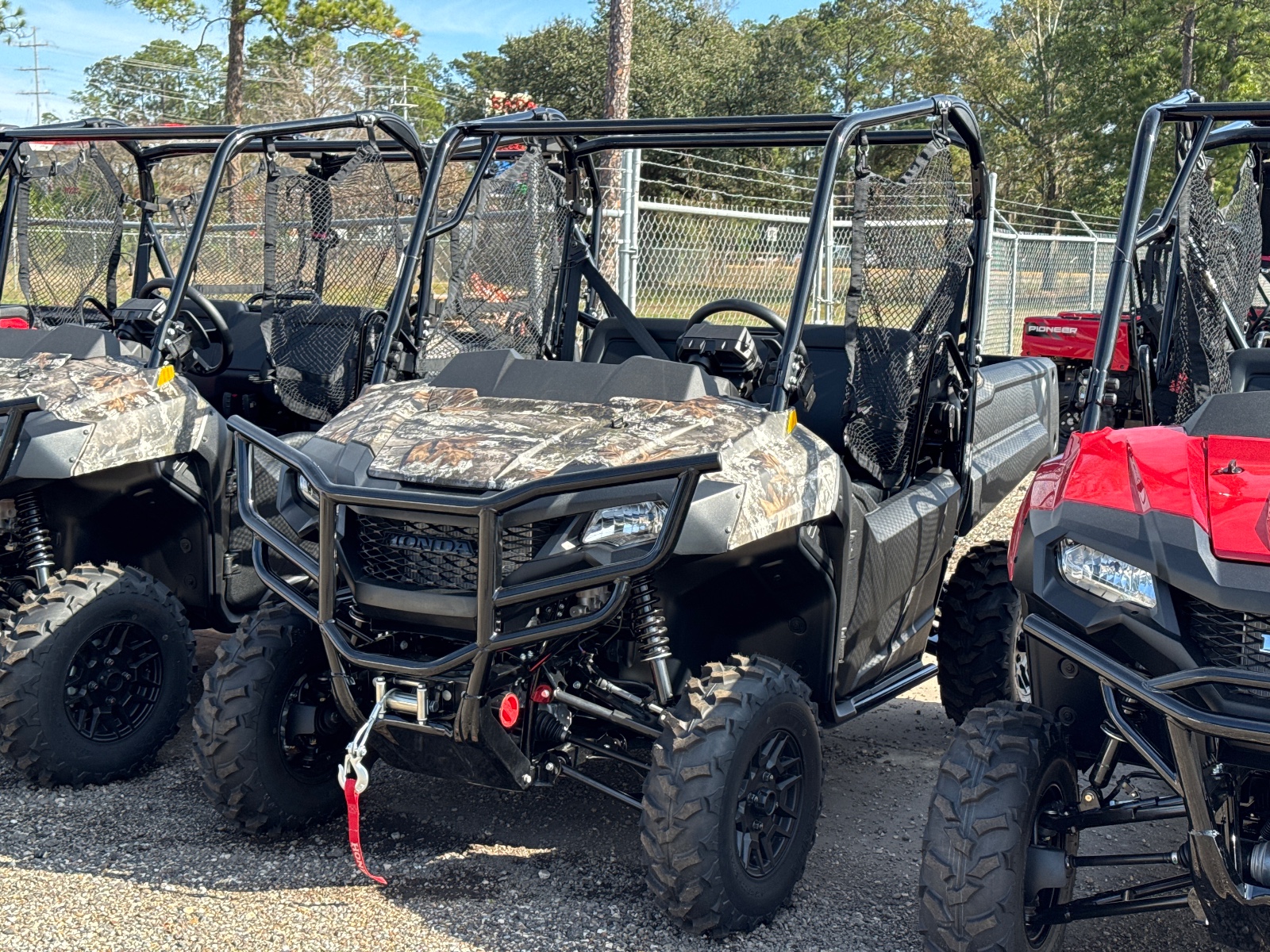 2026 HONDA Pioneer 700 Forest