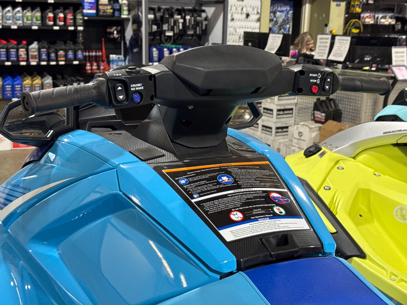 2025 YAMAHA VX DELUXE-CYAN/AZURE BLUE