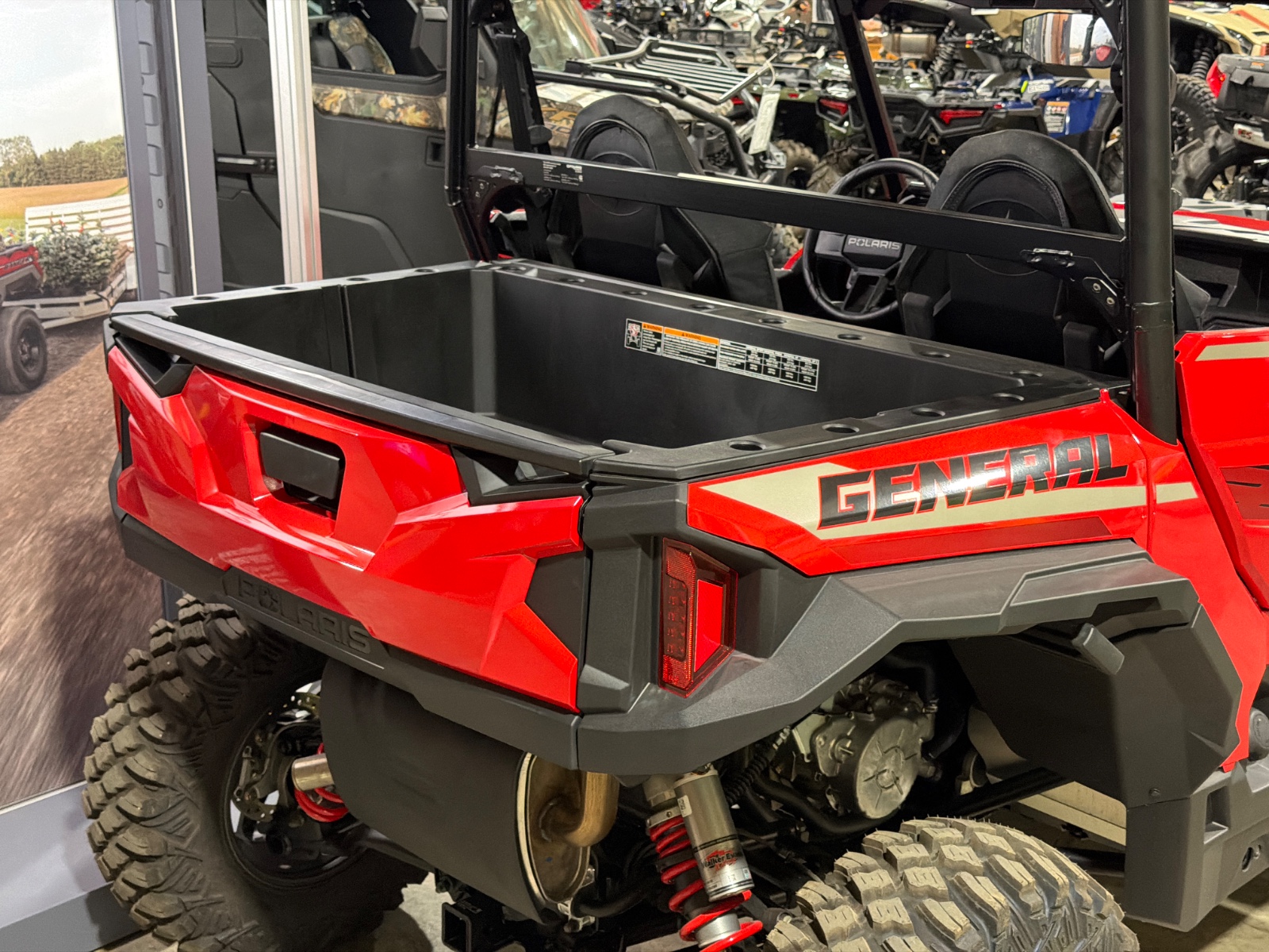 2025 POLARIS GENERAL XP 1000 ULTIMATE - INDY RED Ultimate