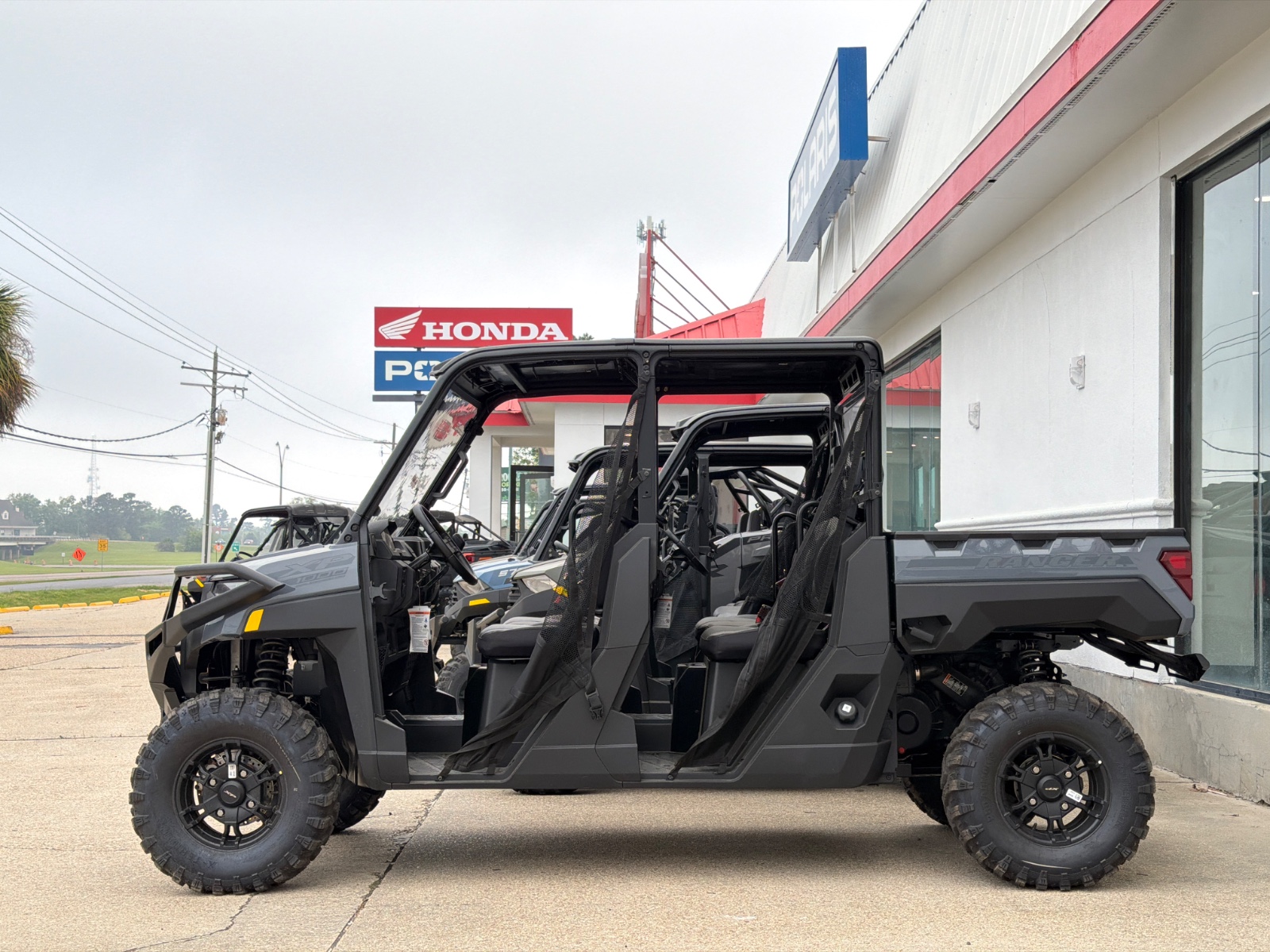 2026 POLARIS RANGER CREW XP 1000 PREMIUM STEALTH GRAY Premium
