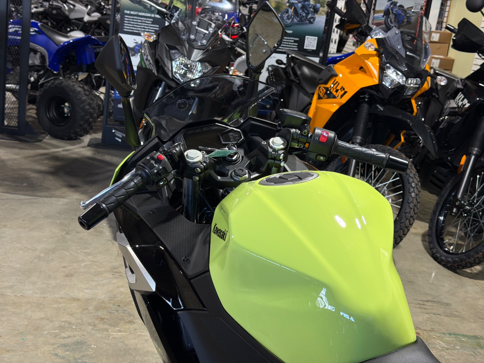 2026 KAWASAKI Ninja® 500 ABS