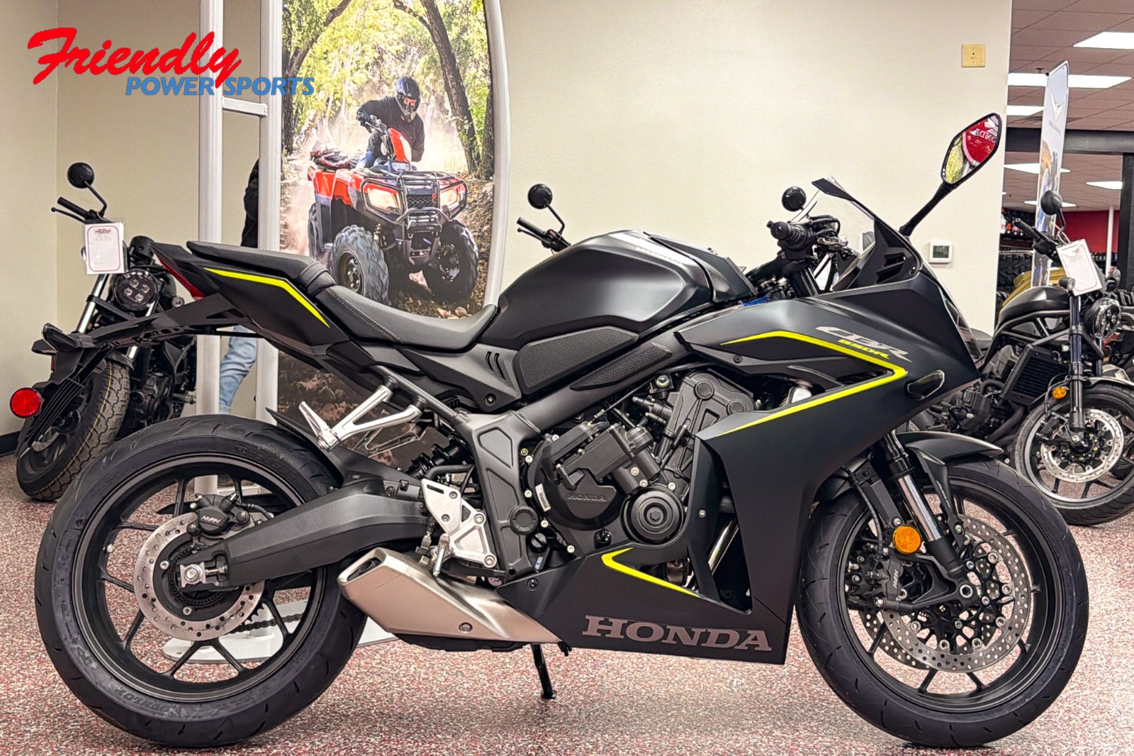 2026 HONDA CB650R E-Clutch