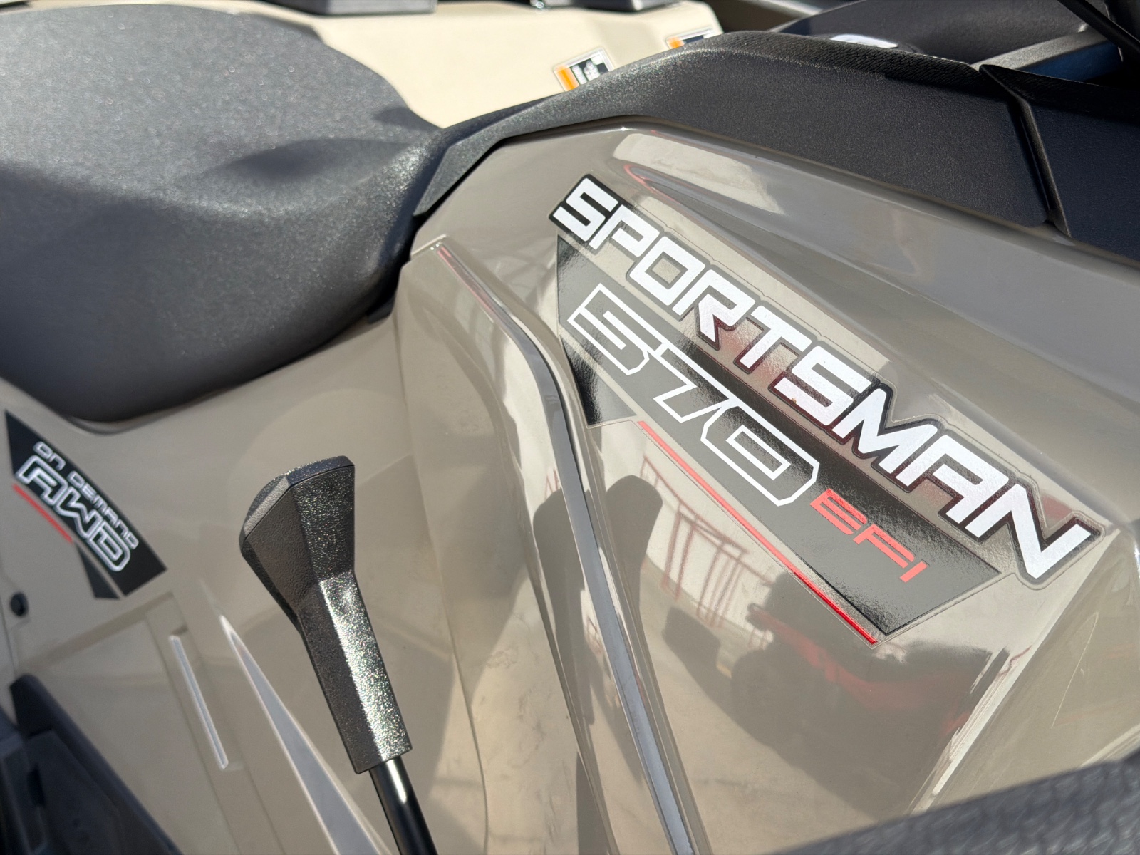 2026 POLARIS SPORTSMAN 570 DESERT SAND Base