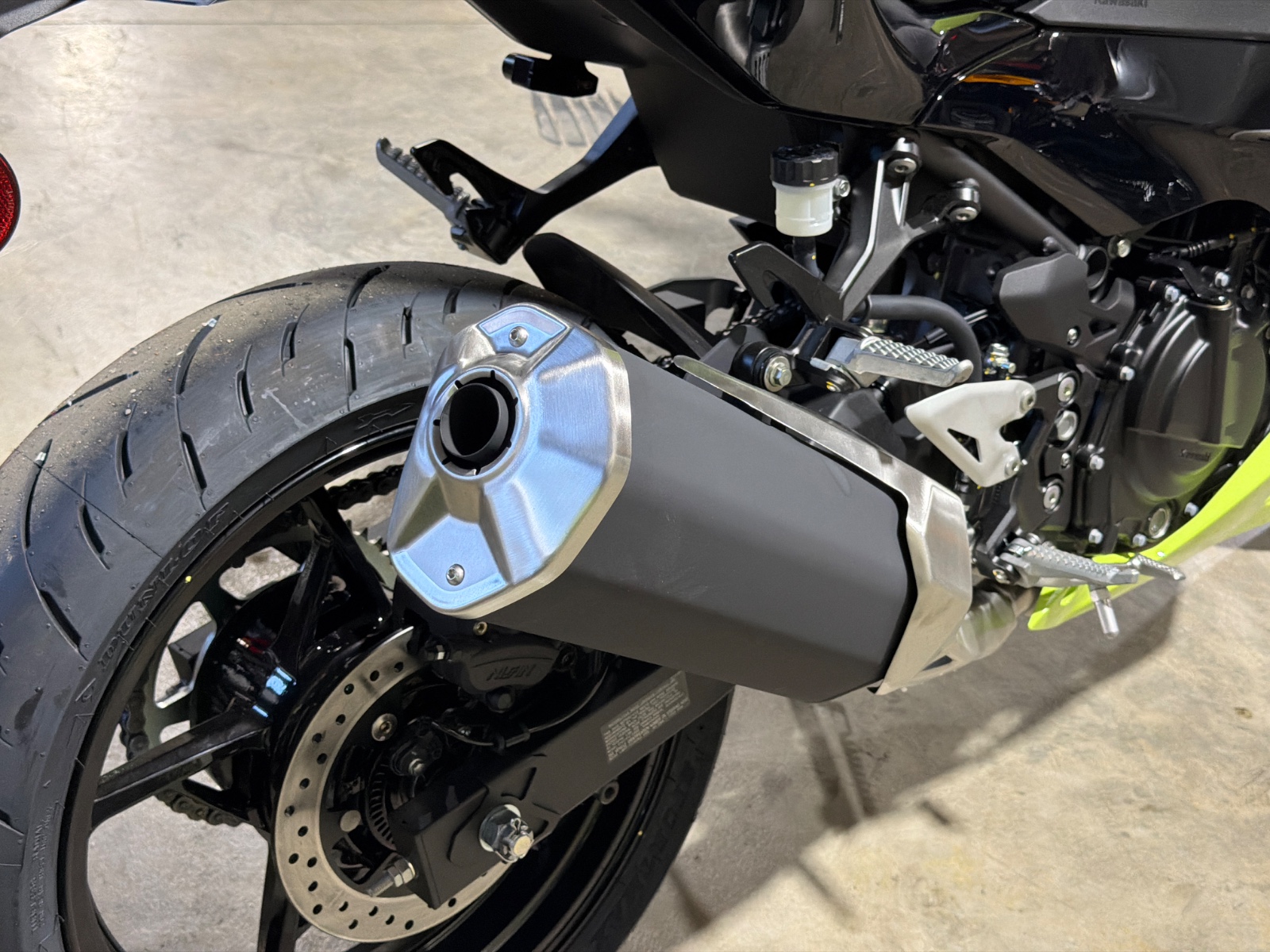 2026 KAWASAKI Ninja® 500 SE ABS