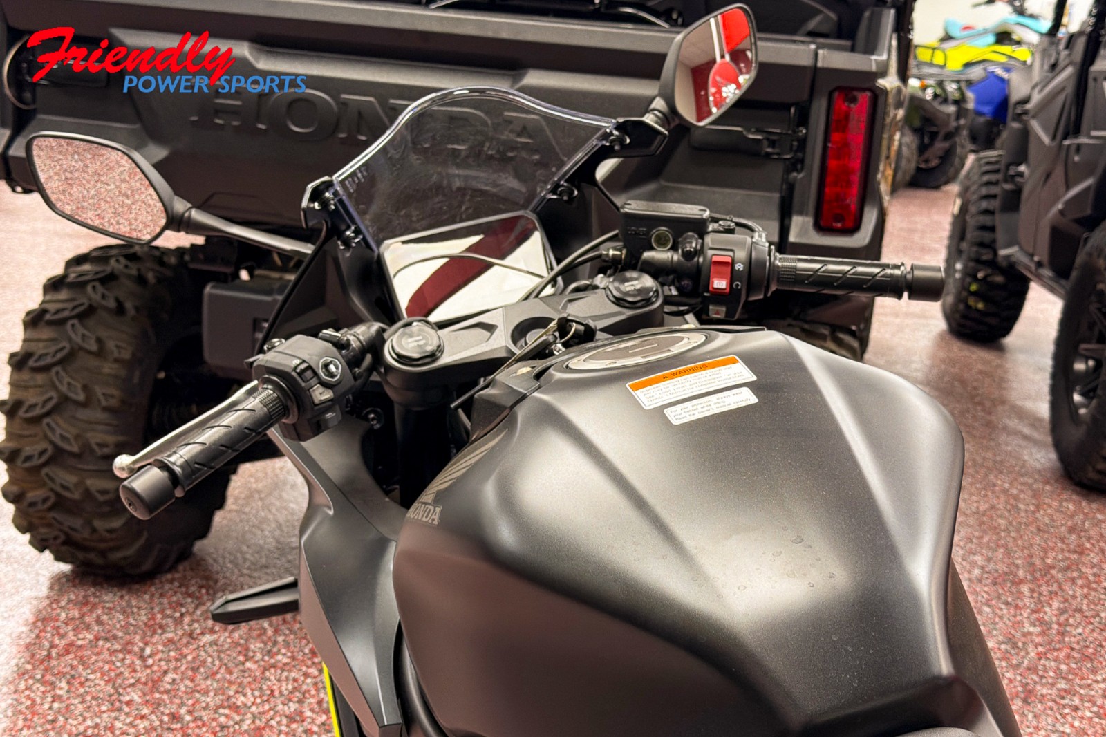 2026 HONDA CB650R E-Clutch