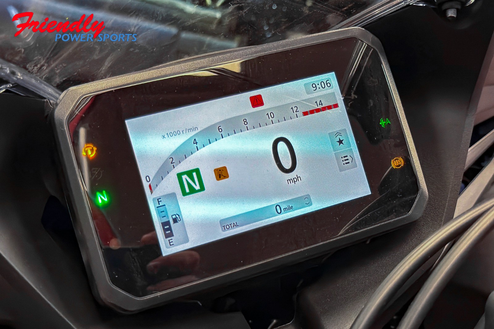 2026 HONDA CB650R E-Clutch