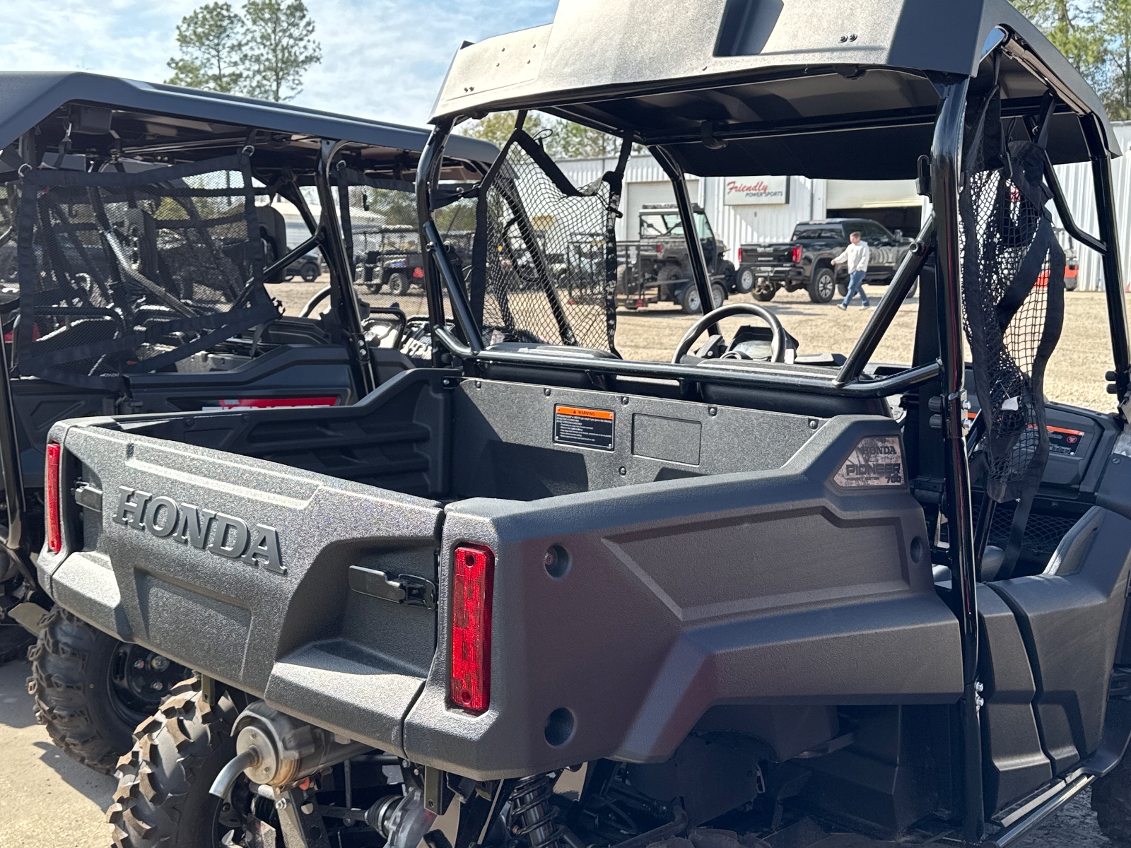 2026 HONDA Pioneer 700 Forest