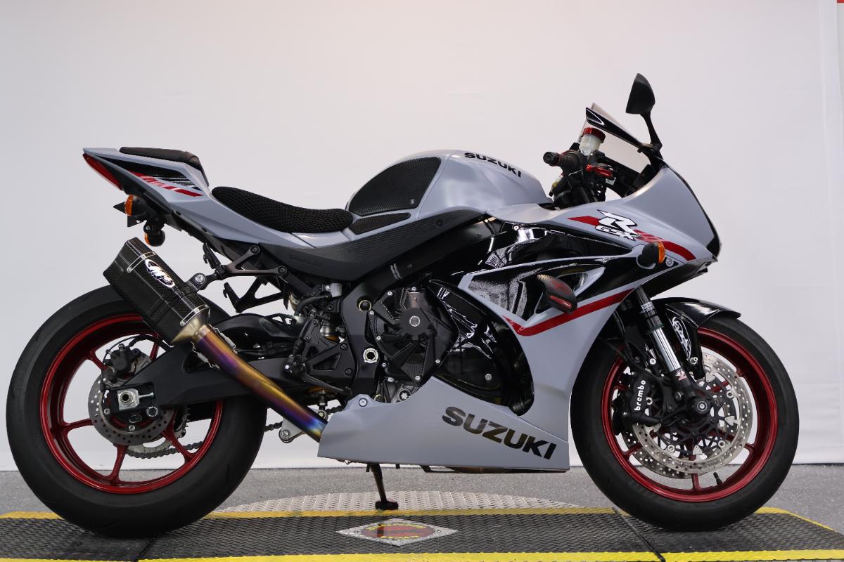 2024 Suzuki GSX-R1000