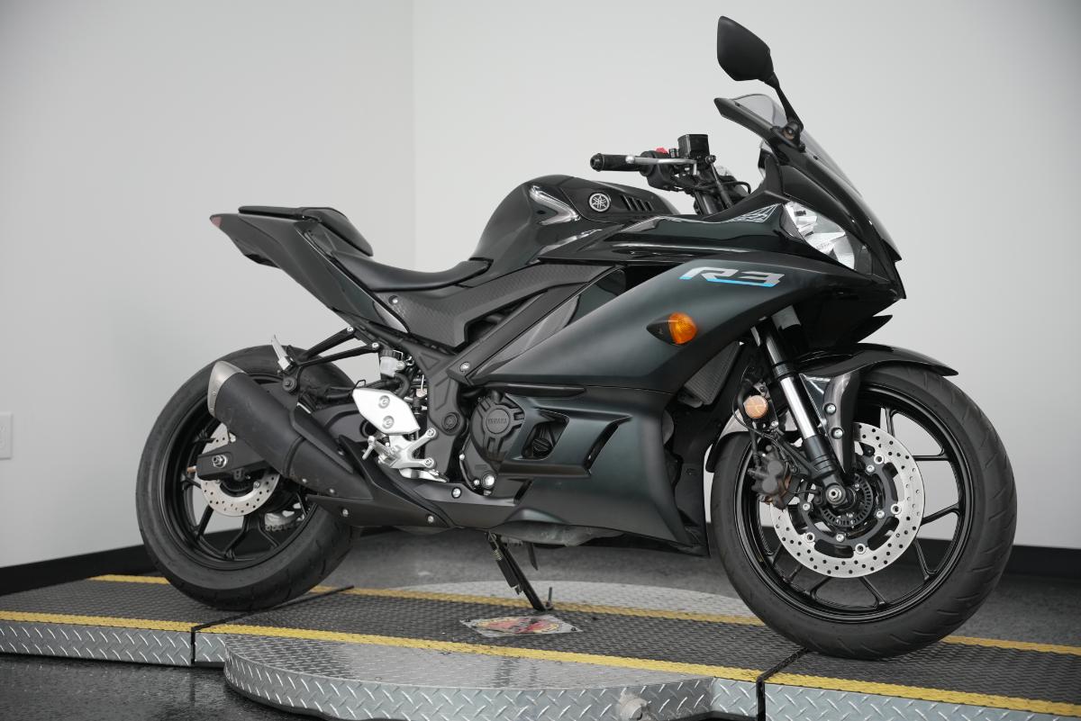 2023 Yamaha YZF-R3