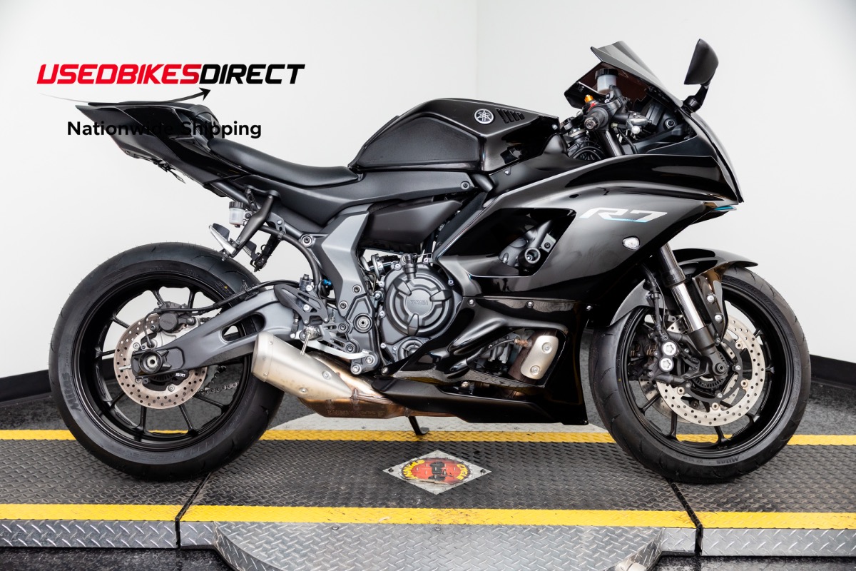 2023 YAMAHA YZF-R7