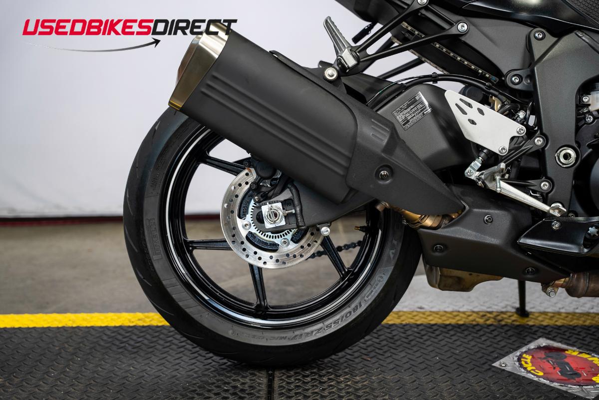 2024 Kawasaki Ninja ZX-6R (stock #: 005635) - UsedBikesDirect