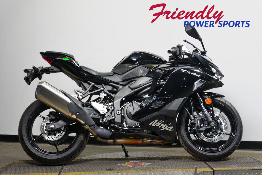2025 KAWASAKI NINJA ZX400 ABS