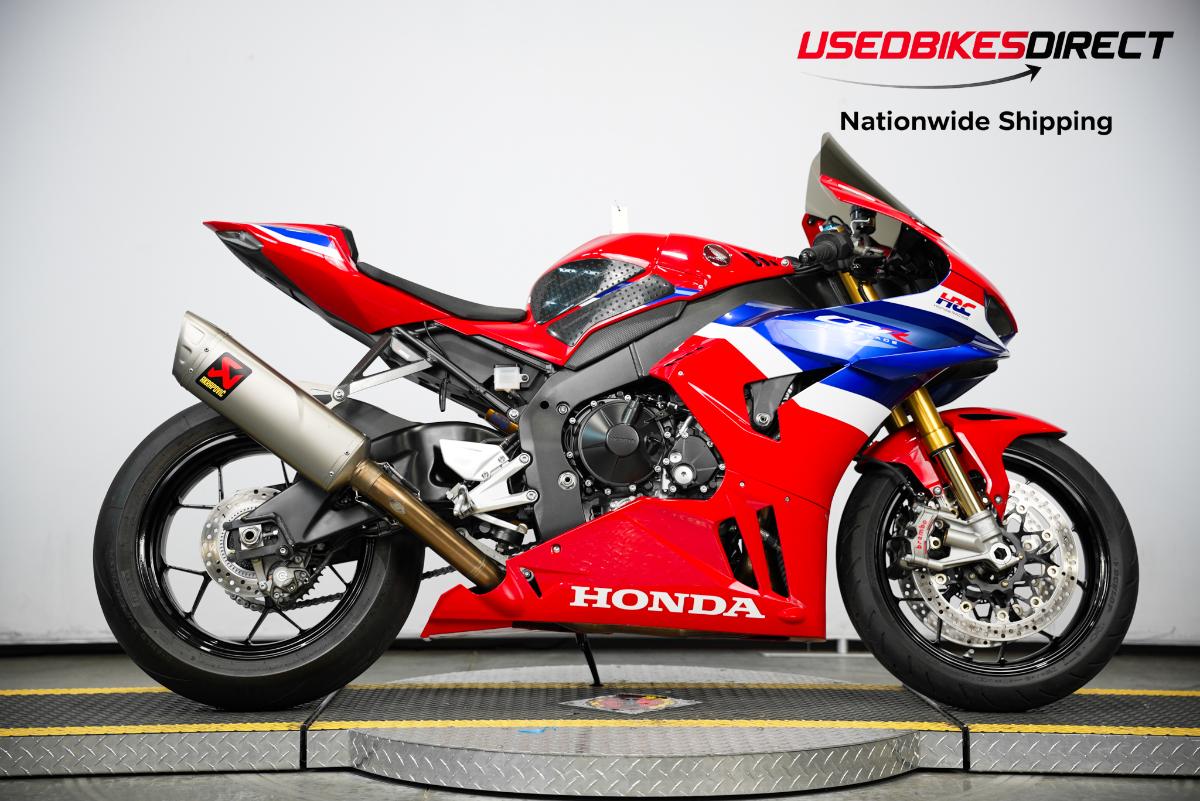 2025 Honda CBR1000RR-R Fireblade