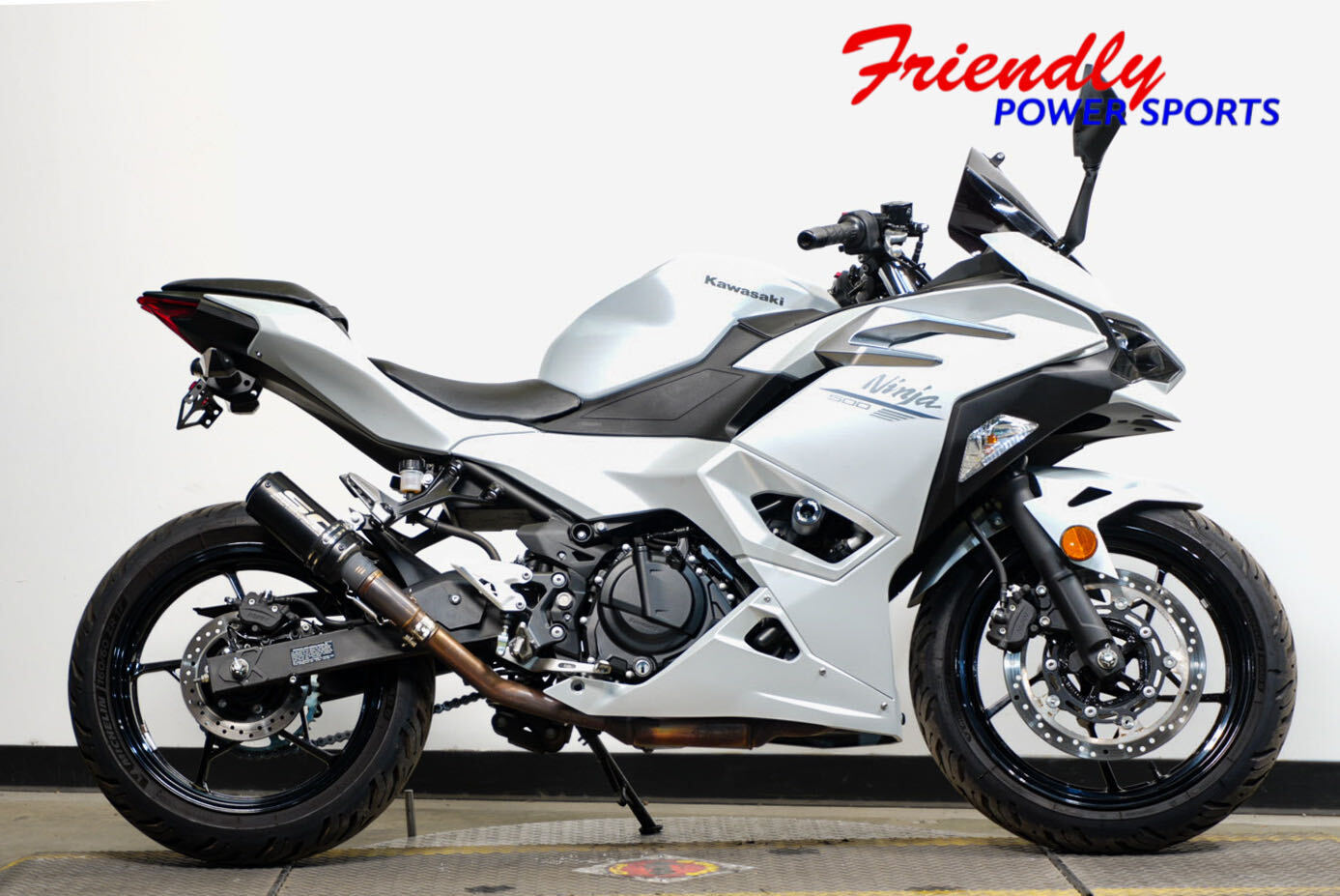 2025 KAWASAKI NINJA 500