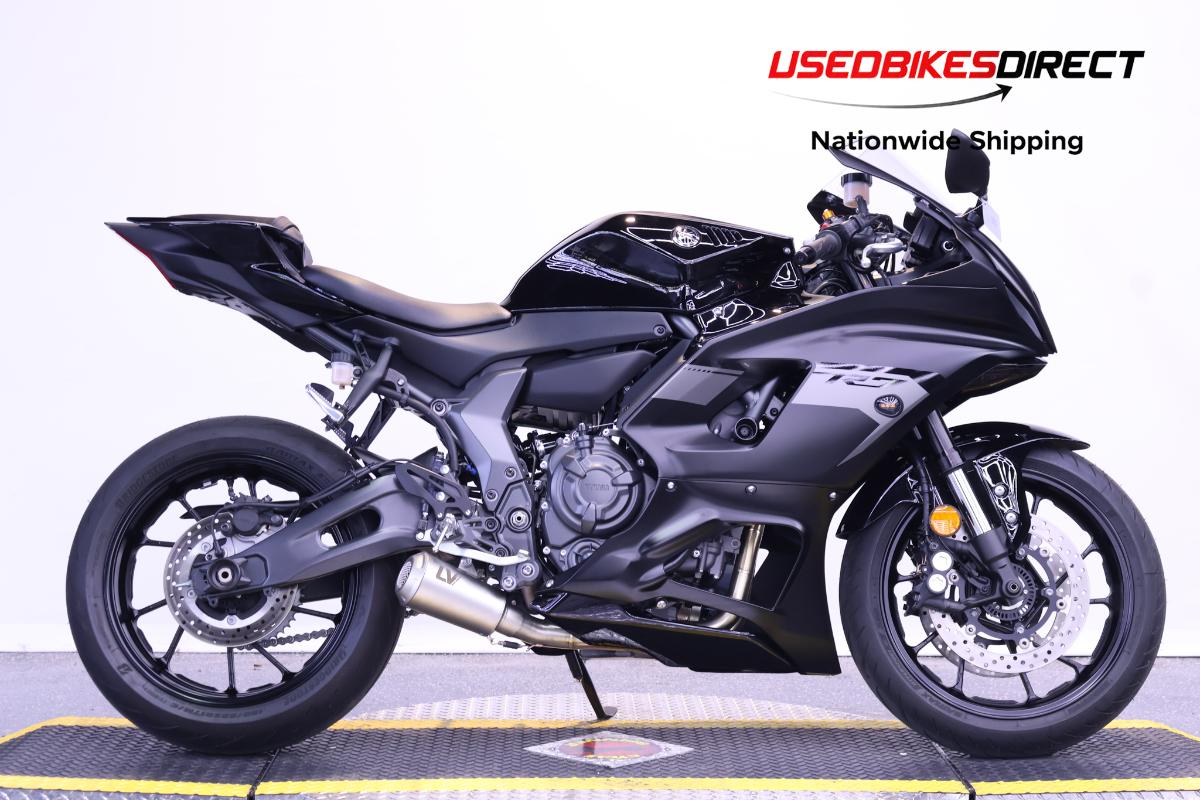 2025 YAMAHA YZF-R7