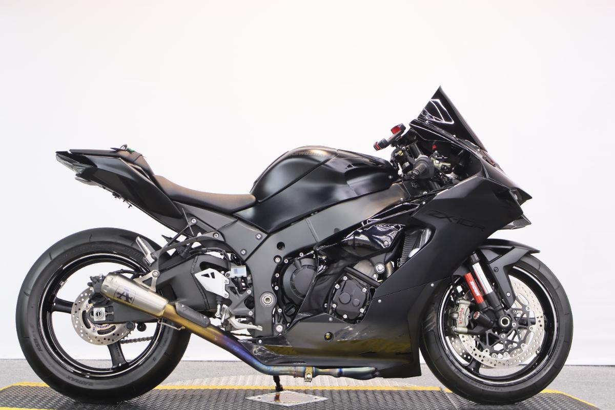 2025 Kawasaki Ninja ZX-10R (stock #: 018845) - UsedBikesDirect